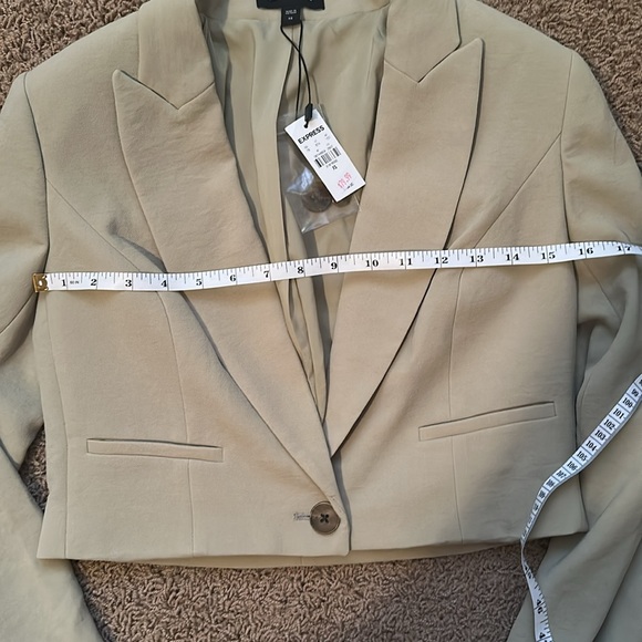 NWT Express Cropped Jacket - Picture 3 of 7